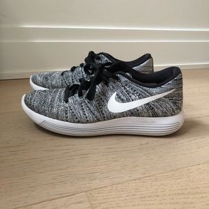 SALE! Nike Lunarepic Flyknit 2 Sneakers